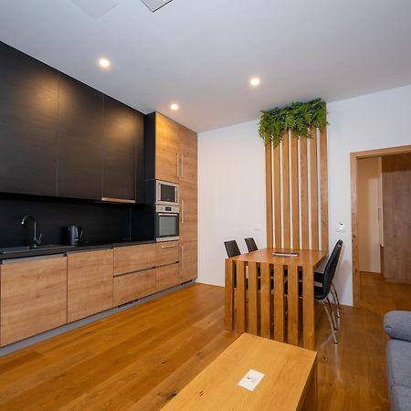 Cirus Apartments Кочевие Екстериор снимка