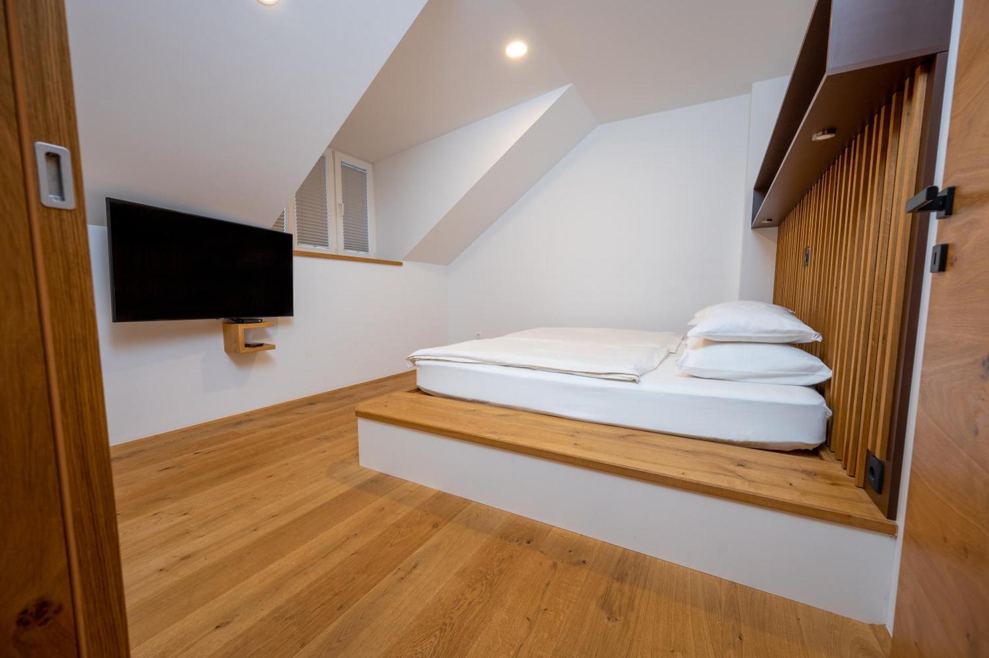 Cirus Apartments Кочевие Екстериор снимка