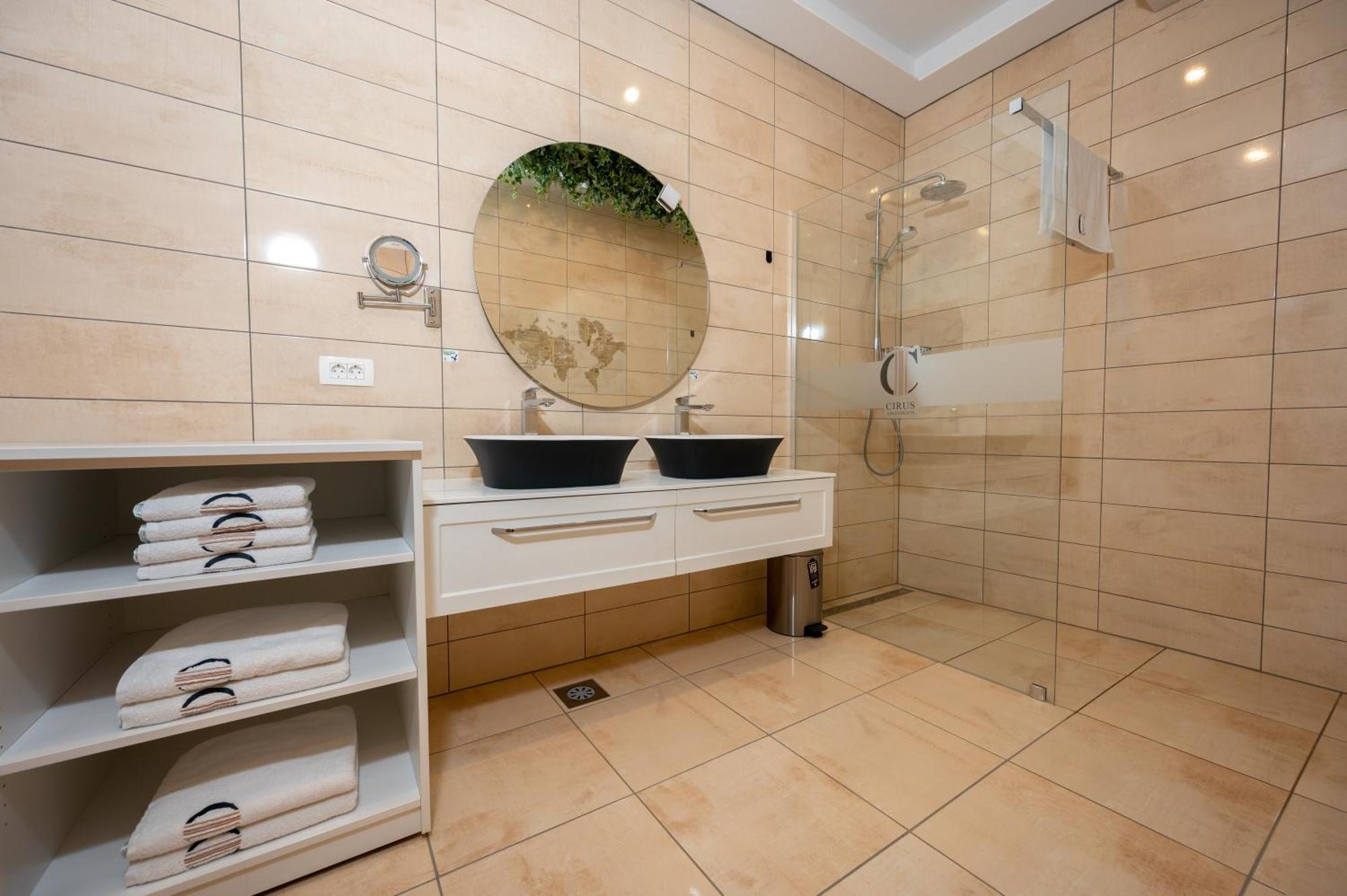 Cirus Apartments Кочевие Екстериор снимка